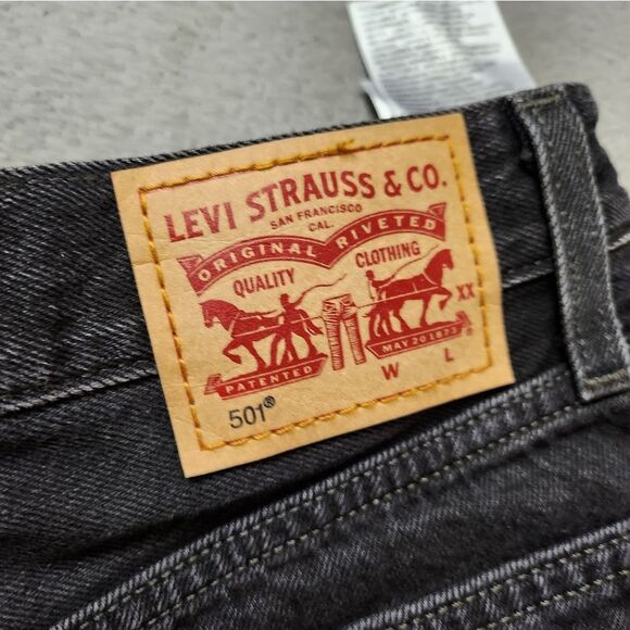 Levi's Black Jean Shorts 501 Raw Hem Shorts Sz 25 - Picture 4 of 10